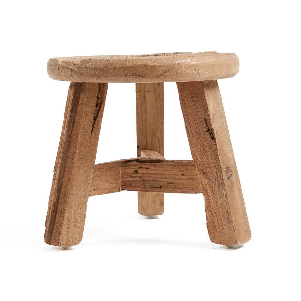 De Yatai Kruk - Naturel - S, gemaakt van rustiek teakhout, perfect voor zitplaats of decor met bloempot, voegt laagjes toe aan interieur.