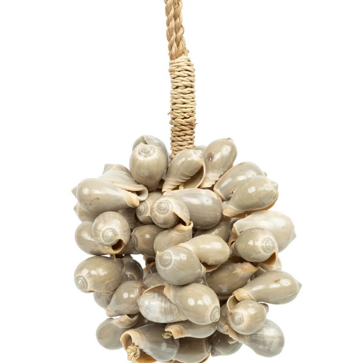 Gray shell tassel, handmade by Balinese artisans. Perfect for bohemian home décor with an exotic touch by Bazar Bizar Living.