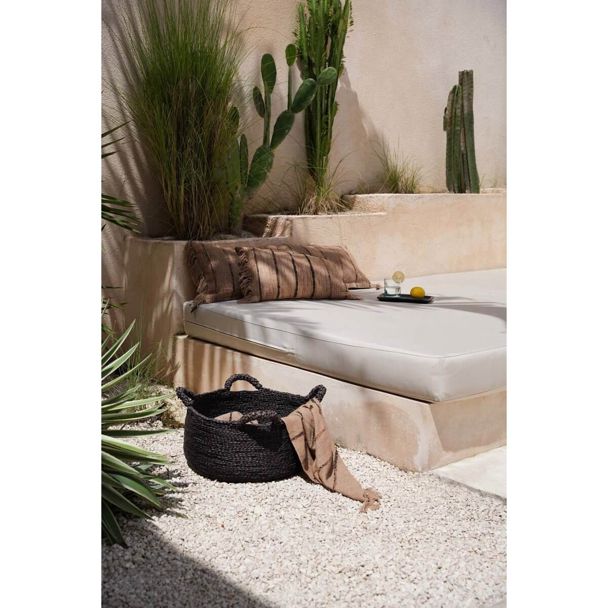 De vier handen sneakers - zwart - l-Bazar Bizar Living-Ik Hout ervan.