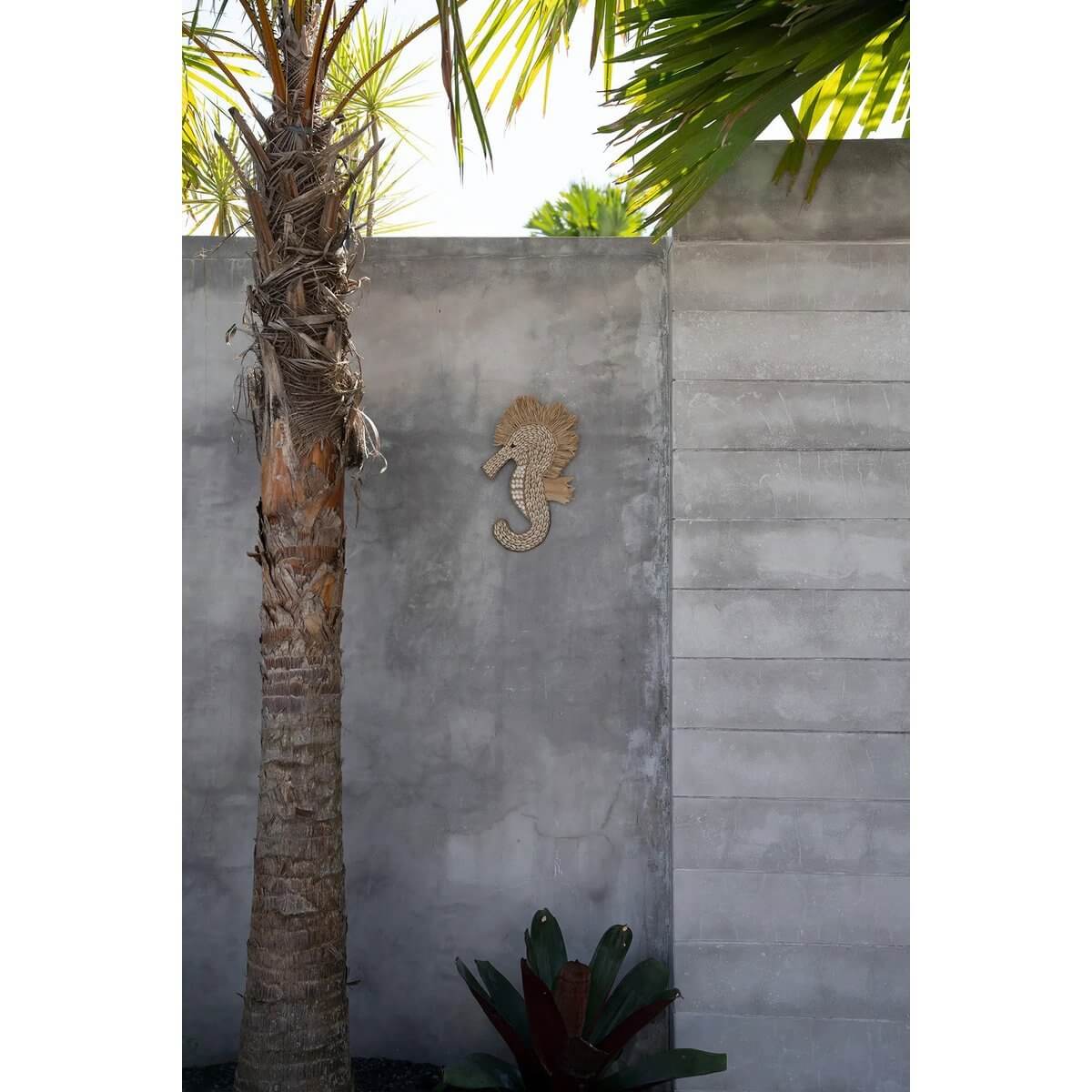 Het Shell-zeepaardje - Wit-Bazar Bizar Living-Ik Hout ervan.