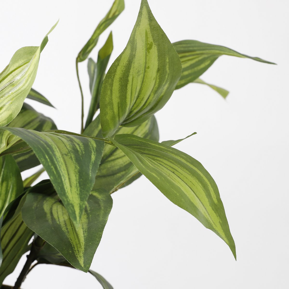 Hosta Kunstplant in Bloempot Stan - H65 x Ø40 cm - Groen-Mica Decorations-Ik Hout ervan.