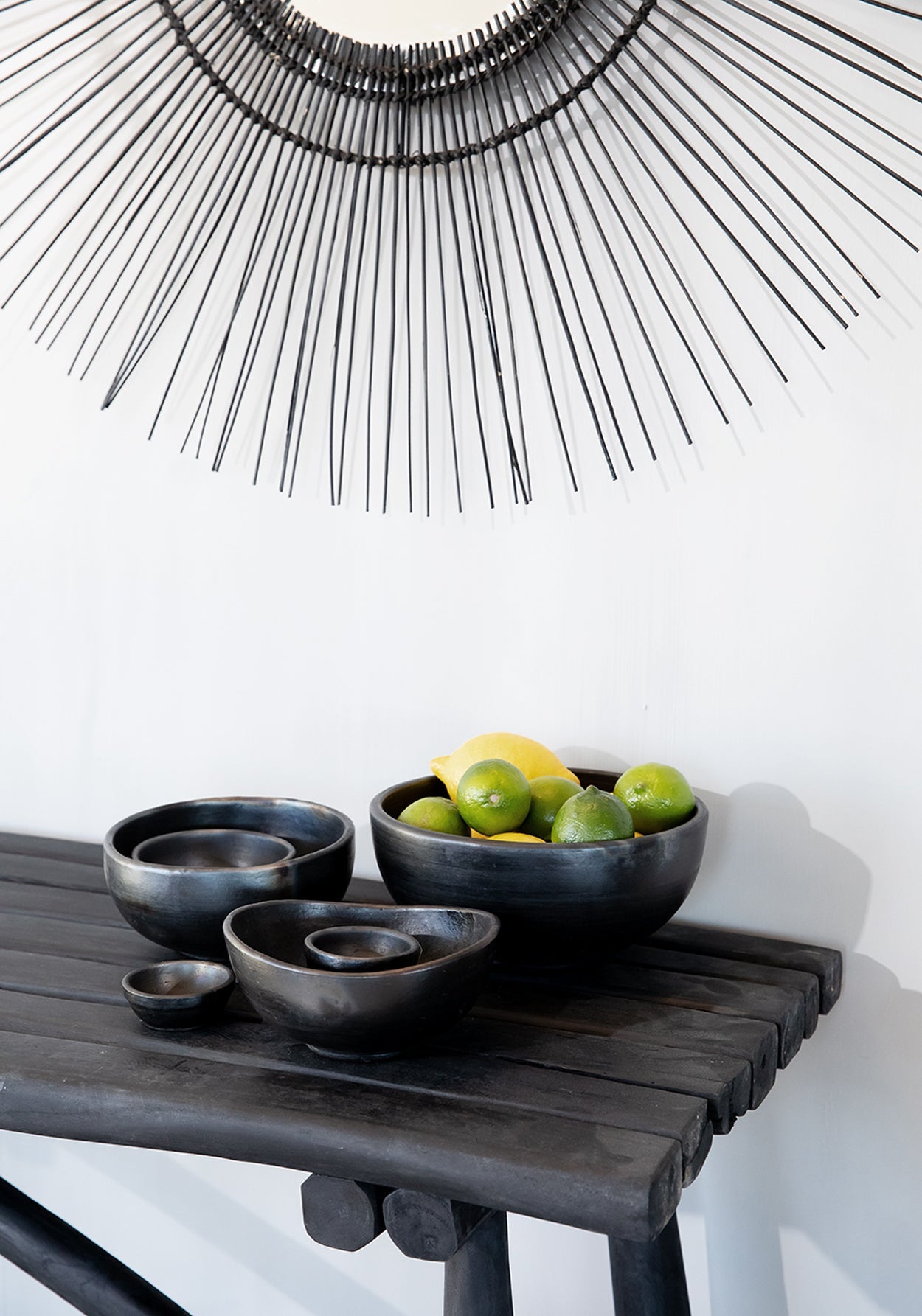 The Burned Curved Bowls - Zwart - Set van 3