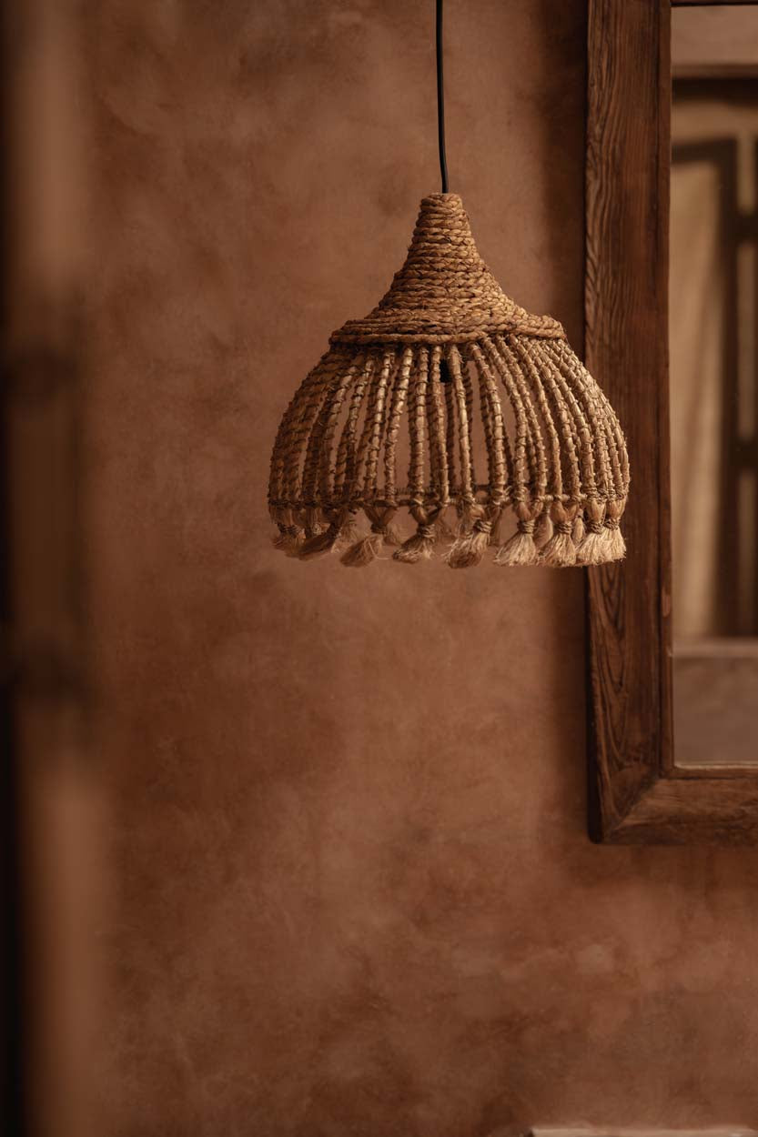 Sfeerbeeld van abaca hanglamp tassel 31 cm