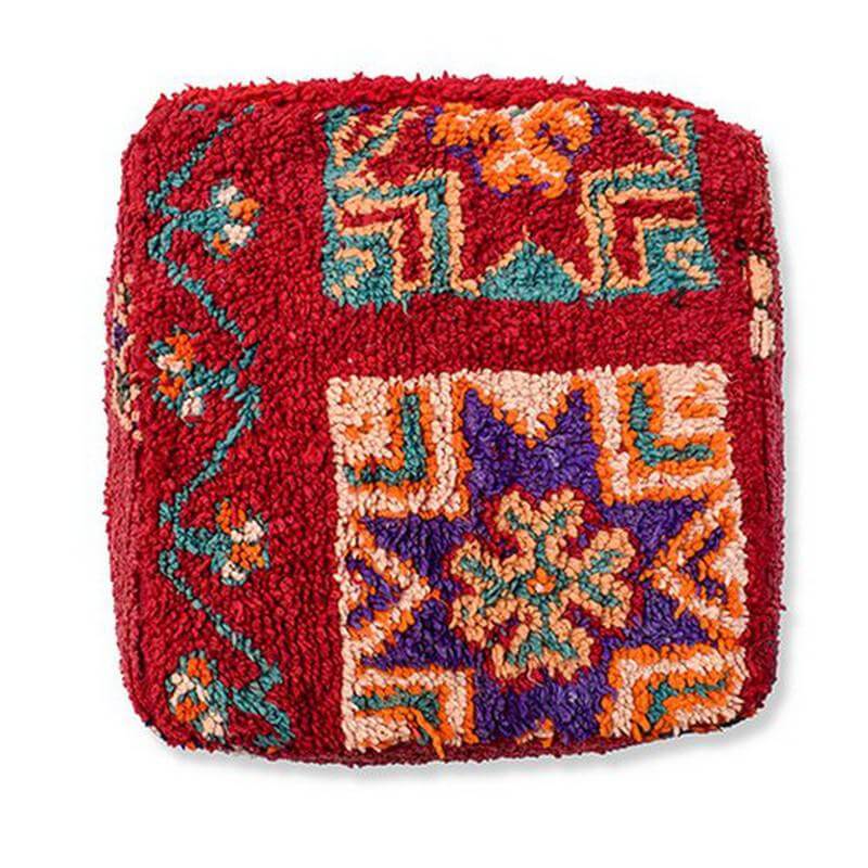 Marokkaans vloerkussen K1152 - Kleurrijke bohemian stijl met vintage berberkleed design, uniek en handgemaakt kunstwerk.