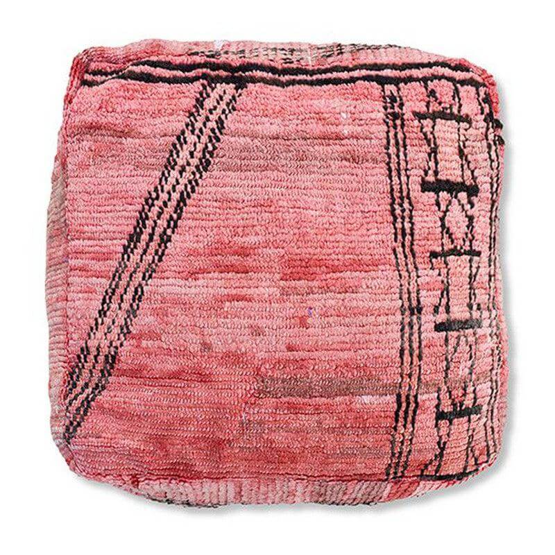Marokkaans vintage vloerkussen K1240 roze met boho patroon, uniek handgemaakt Berber design voor woon- of slaapkamer