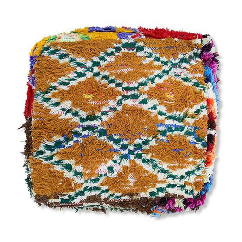 Marokkaans vloerkussen vintage K1249 met kleurrijk bohemian patroon, uniek handgemaakt van antiek Berberkleed.