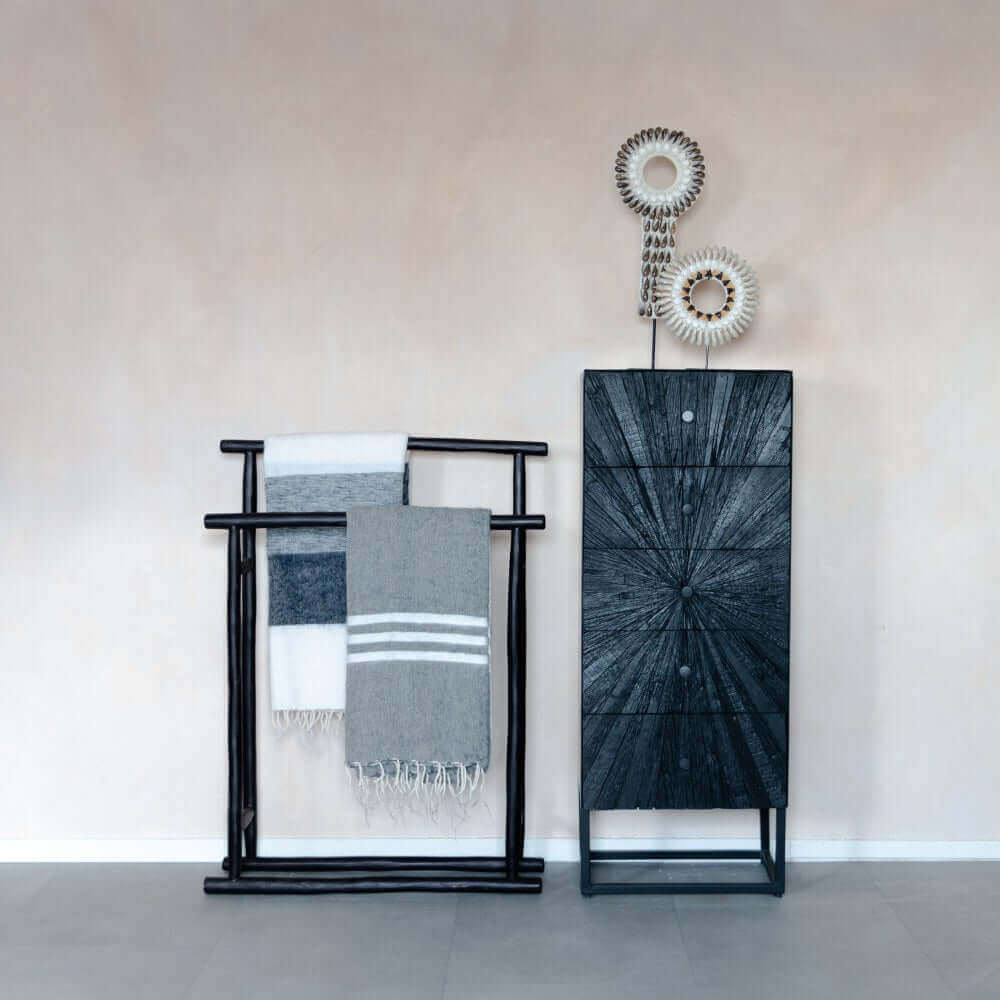 Schelpenketting op standaard Dasi