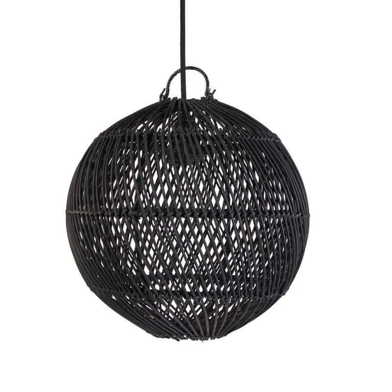De Bubble Pendant - Zwart - S, vrolijke rieten lamp geïnspireerd door zwevende bubbels, voor moderne en bohemien interieurs.