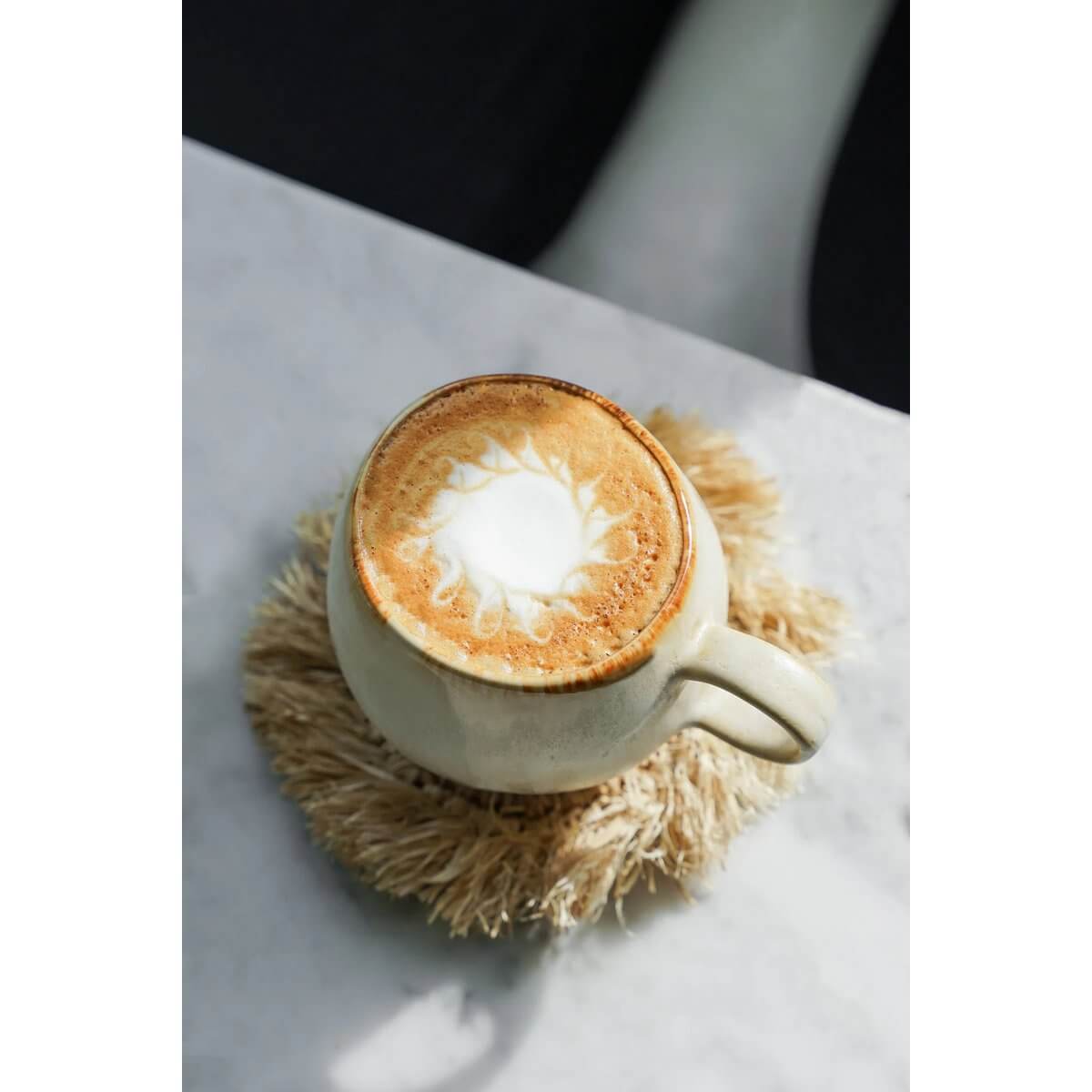 The Fringe Raffia Coaster - Natural