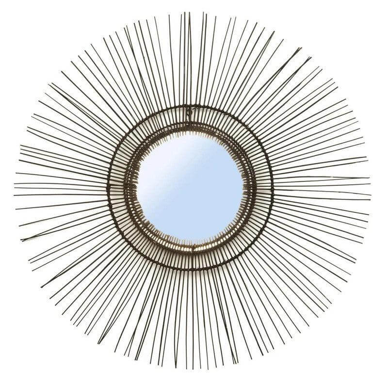 Retro zwarte tropische spiegel geïnspireerd op de jaren 70, gemaakt van metaal van Bazar Bizar Living, 85cm diameter. Perfect voor hal of muur.