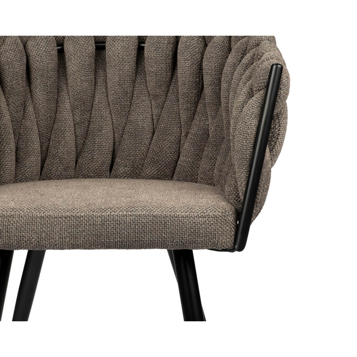 Close-up van de taupe Wave stoel met uniek weefpatroon in rugleuning en zwarte poten. Moderne en luxe designstoel voor uw interieur.