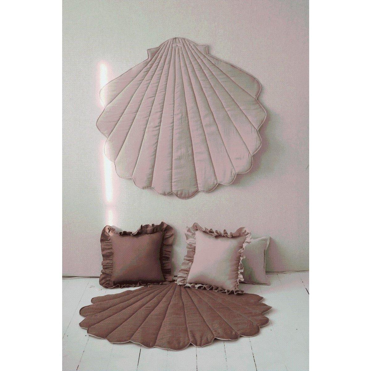 Tipi "Powder Frills" met ruches en "Powder Pink" schelpmattenset-Moi Mili-Ik Hout ervan.