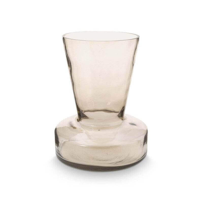 Glazen vaas Mirre zandkleurig, trompetvorm, ideaal voor bloemen, 16x19cm, vtwonen design.
